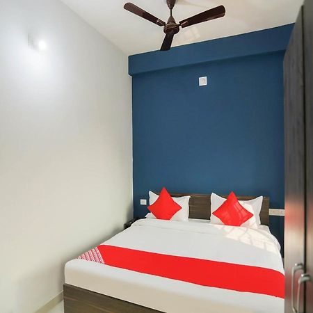 Flagship 76560 Hotel Vanss Бхубанешвар Екстериор снимка