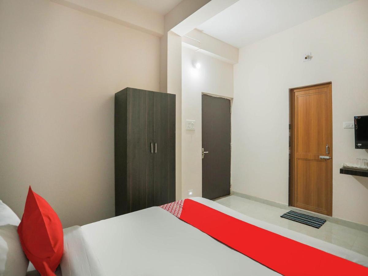 Flagship 76560 Hotel Vanss Бхубанешвар Екстериор снимка